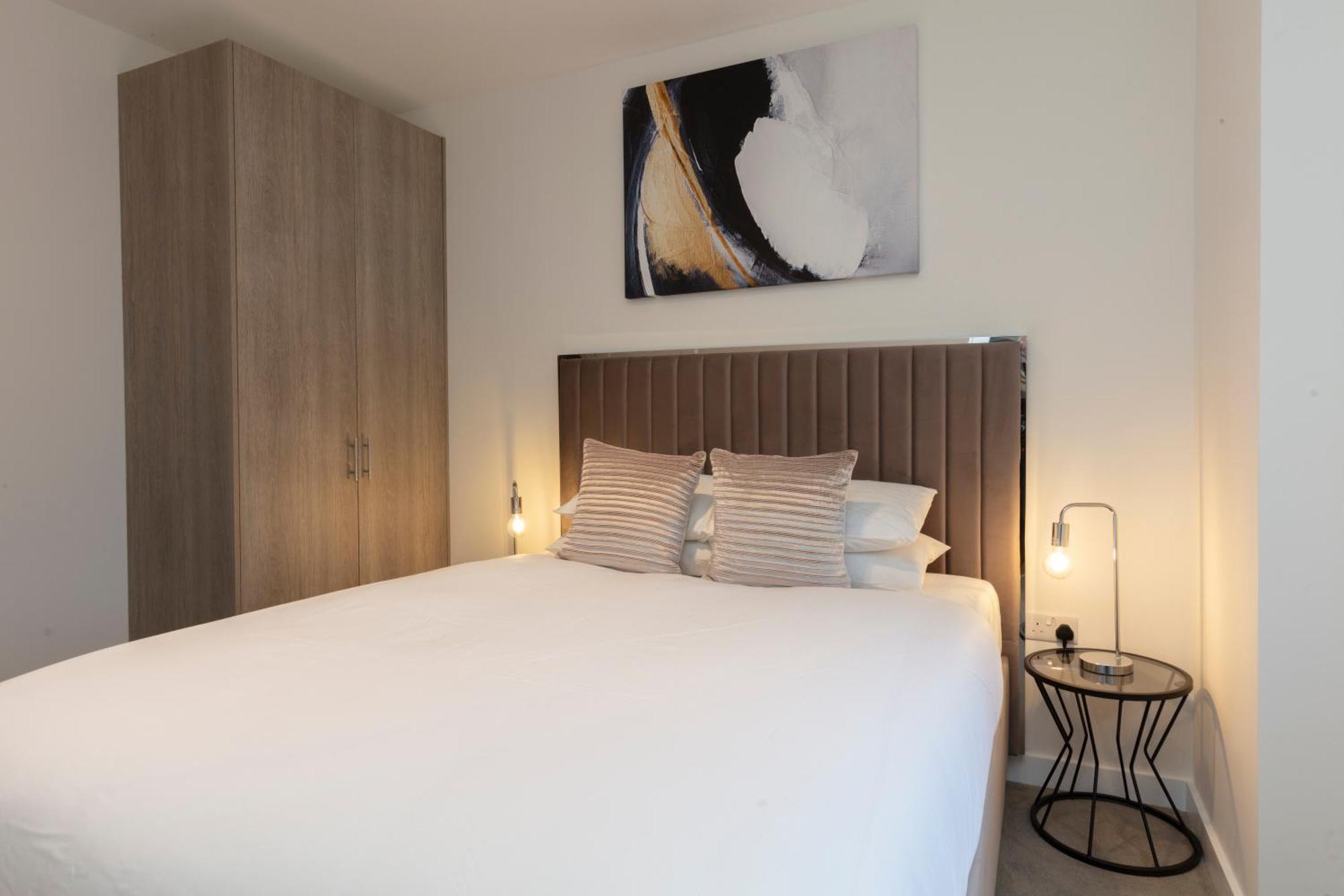 Deluxe North Central London Apartment ภายนอก รูปภาพ