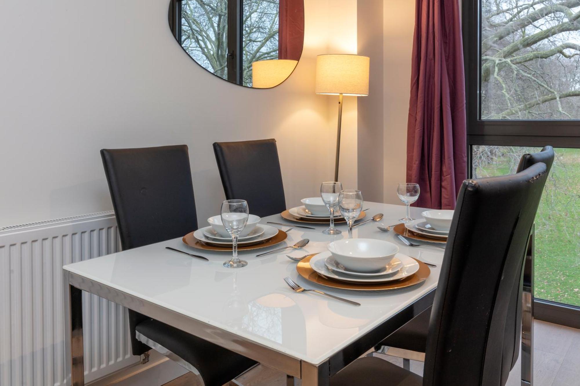 Deluxe North Central London Apartment ภายนอก รูปภาพ